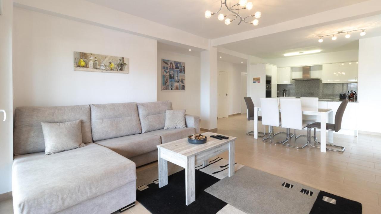 Modern 2 Bedroom Apartment 100 M From The Beach Jávea Esterno foto