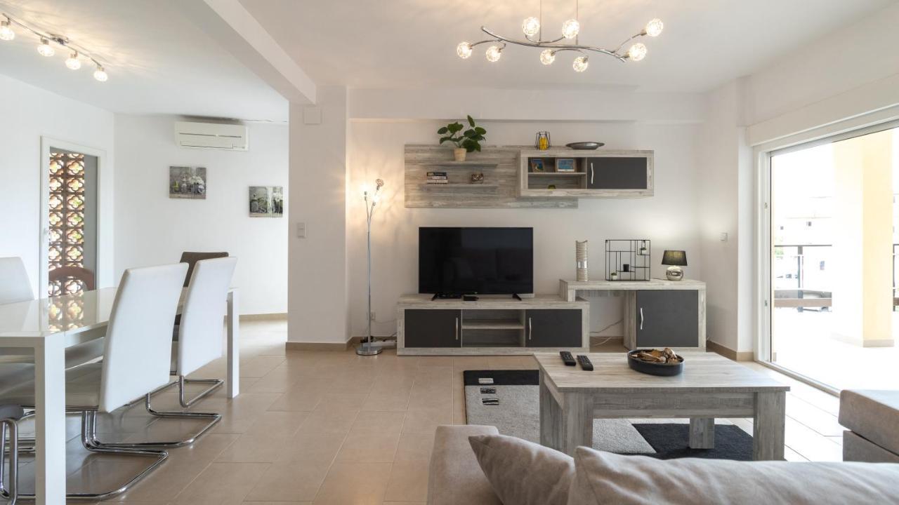 Modern 2 Bedroom Apartment 100 M From The Beach Jávea Esterno foto